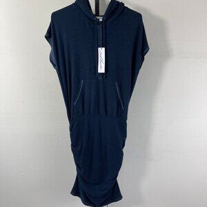 NWT Red Haute Women's Navy Blue Sleeveless Sweatshirt Hooded Dress Size Medium